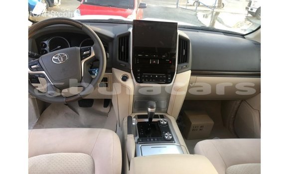 Buy Import Toyota Land Cruiser Black Car in Import - Dubai in Central Buy Import Toyota Land Cruiser Black Car in Import - Dubai in Central