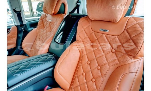 Acheter Import Voiture Lexus LX Noir à Import - Dubai, Central Acheter Import Voiture Lexus LX Noir à Import - Dubai, Central