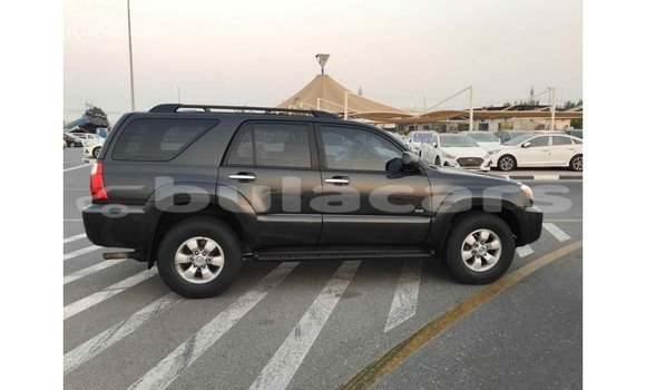 Buy Import Toyota 4Runner Black Car in Import - Dubai in Central Buy Import Toyota 4Runner Black Car in Import - Dubai in Central