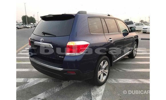 Buy Import Toyota Highlander Blue Car in Import - Dubai in Central Buy Import Toyota Highlander Blue Car in Import - Dubai in Central