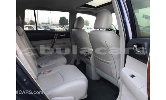 Buy Import Toyota Highlander Blue Car in Import - Dubai in Central Buy Import Toyota Highlander Blue Car in Import - Dubai in Central