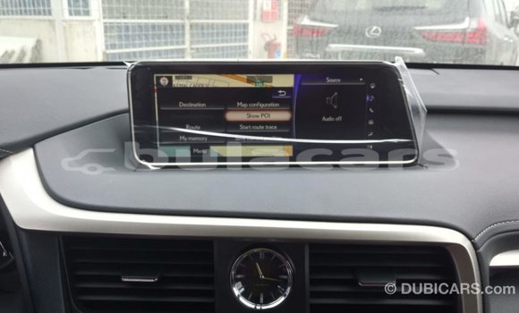 Acheter Import Voiture Lexus RX 300 Blanc à Import - Dubai, Central Acheter Import Voiture Lexus RX 300 Blanc à Import - Dubai, Central