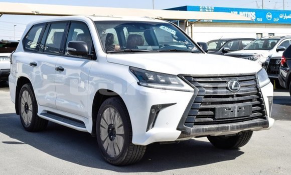 Buy Import Lexus LX White Car in Import - Dubai in Central Buy Import Lexus LX White Car in Import - Dubai in Central