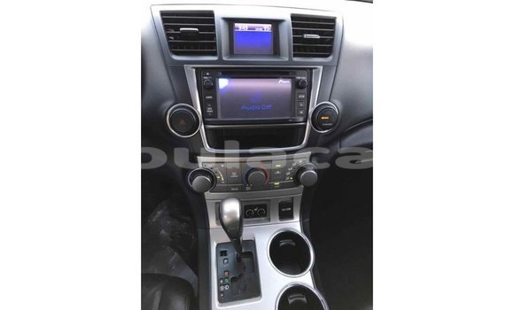 Buy Import Toyota Highlander Black Car in Import - Dubai in Central Buy Import Toyota Highlander Black Car in Import - Dubai in Central