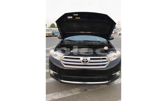 Buy Import Toyota Highlander Black Car in Import - Dubai in Central Buy Import Toyota Highlander Black Car in Import - Dubai in Central