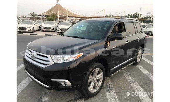 Buy Import Toyota Highlander Black Car in Import - Dubai in Central Buy Import Toyota Highlander Black Car in Import - Dubai in Central