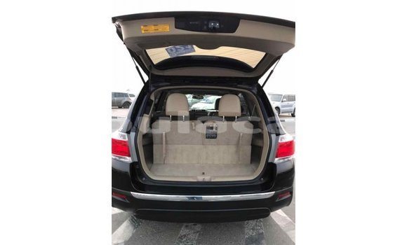 Buy Import Toyota Highlander Black Car in Import - Dubai in Central Buy Import Toyota Highlander Black Car in Import - Dubai in Central