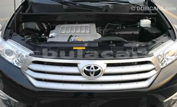 Buy Import Toyota Highlander Black Car in Import - Dubai in Central Buy Import Toyota Highlander Black Car in Import - Dubai in Central