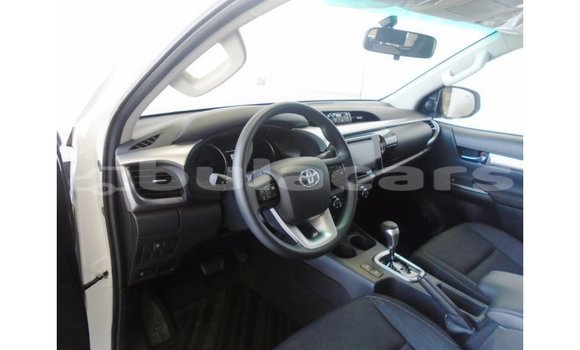 Buy Import Toyota Hilux White Car in Import - Dubai in Central Buy Import Toyota Hilux White Car in Import - Dubai in Central