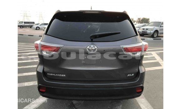 Buy Import Toyota Highlander Grey Car in Import - Dubai in Central Buy Import Toyota Highlander Grey Car in Import - Dubai in Central