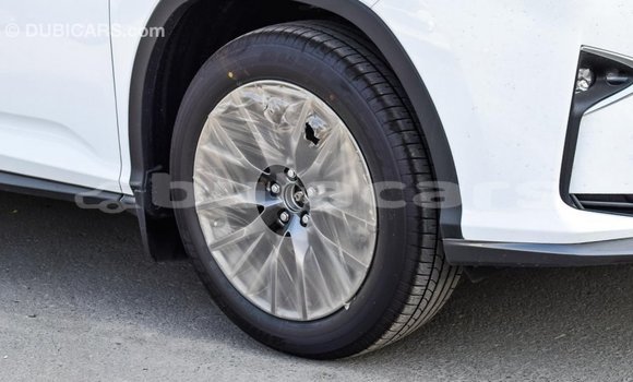 Acheter Import Voiture Lexus RX 300 Blanc à Import - Dubai, Central Acheter Import Voiture Lexus RX 300 Blanc à Import - Dubai, Central
