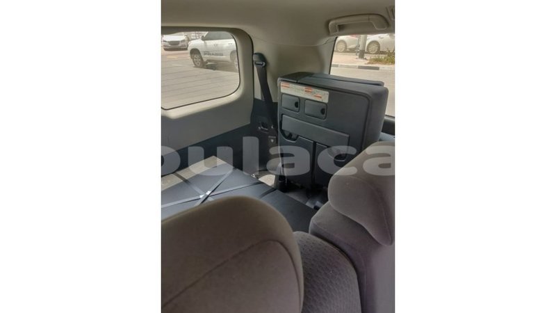 Big with watermark toyota land cruiser central import dubai 5093