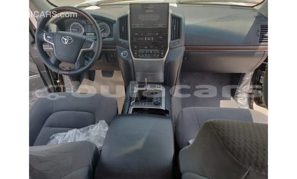 Buy Import Toyota Land Cruiser Black Car in Import - Dubai in Central Buy Import Toyota Land Cruiser Black Car in Import - Dubai in Central