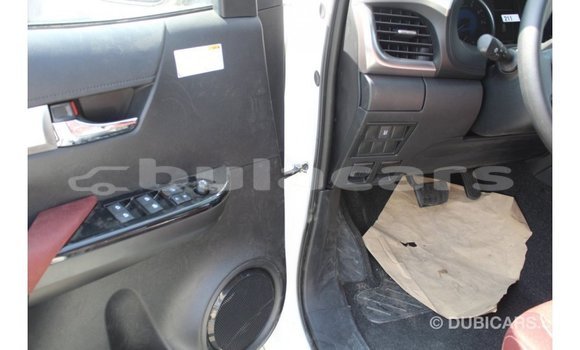 Buy Import Toyota Hilux White Car in Import - Dubai in Central Buy Import Toyota Hilux White Car in Import - Dubai in Central