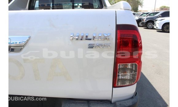 Buy Import Toyota Hilux White Car in Import - Dubai in Central Buy Import Toyota Hilux White Car in Import - Dubai in Central