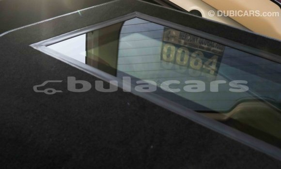 Buy Import Toyota Land Cruiser White Car in Import - Dubai in Central Buy Import Toyota Land Cruiser White Car in Import - Dubai in Central