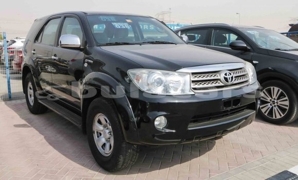 Buy Import Toyota Fortuner Black Car in Import - Dubai in Central Buy Import Toyota Fortuner Black Car in Import - Dubai in Central