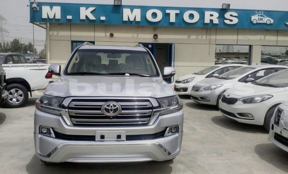 Buy Import Toyota Land Cruiser Grey Car in Import - Dubai in Central Buy Import Toyota Land Cruiser Grey Car in Import - Dubai in Central