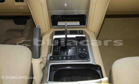 Buy Import Toyota Land Cruiser Other Car in Import - Dubai in Central Buy Import Toyota Land Cruiser Other Car in Import - Dubai in Central