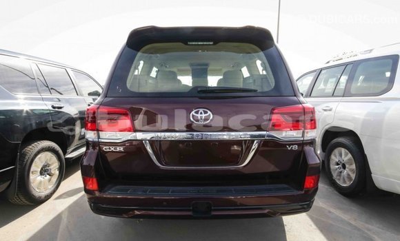 Buy Import Toyota Land Cruiser Other Car in Import - Dubai in Central Buy Import Toyota Land Cruiser Other Car in Import - Dubai in Central