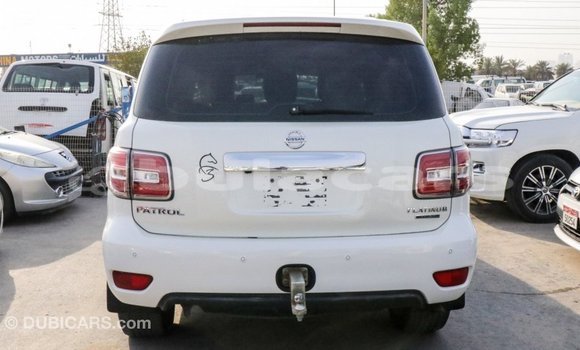 Buy Import Nissan Patrol White Car in Import - Dubai in Central Buy Import Nissan Patrol White Car in Import - Dubai in Central