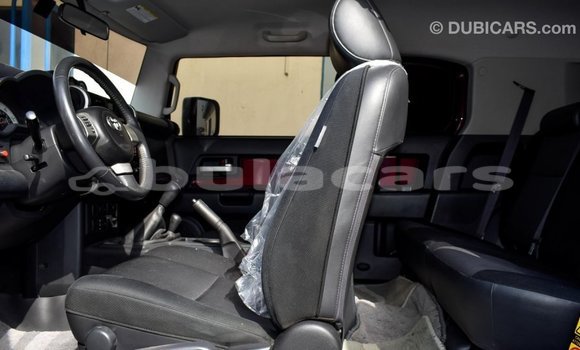 Buy Import Toyota FJ Cruiser Other Car in Import - Dubai in Central Buy Import Toyota FJ Cruiser Other Car in Import - Dubai in Central