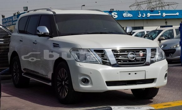 Buy Import Nissan Patrol White Car in Import - Dubai in Central Buy Import Nissan Patrol White Car in Import - Dubai in Central