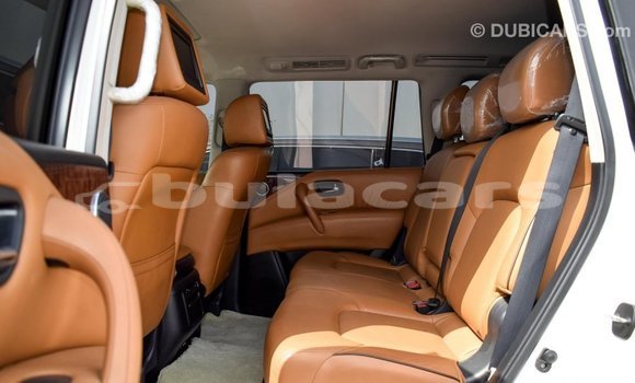 Buy Import Nissan Patrol White Car in Import - Dubai in Central Buy Import Nissan Patrol White Car in Import - Dubai in Central