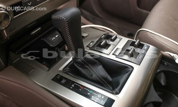 Acheter Import Voiture Lexus GX Blanc à Import - Dubai, Central Acheter Import Voiture Lexus GX Blanc à Import - Dubai, Central