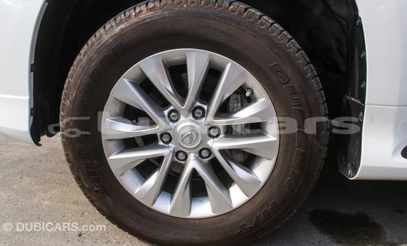 Acheter Import Voiture Lexus GX Blanc à Import - Dubai, Central Acheter Import Voiture Lexus GX Blanc à Import - Dubai, Central