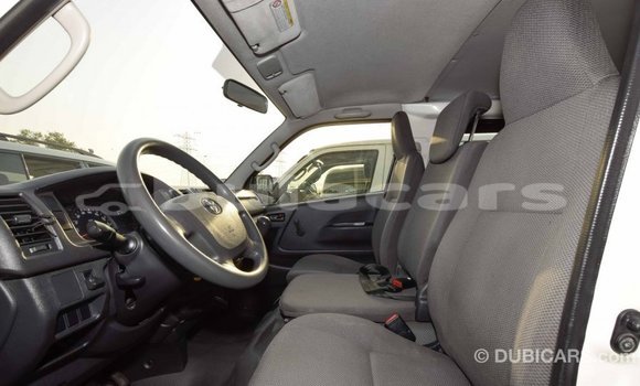 Buy Import Toyota Hiace White Car in Import - Dubai in Central Buy Import Toyota Hiace White Car in Import - Dubai in Central