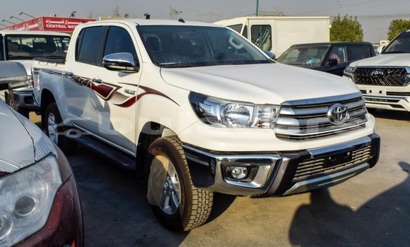 Buy Import Toyota Hilux White Car in Import - Dubai in Central Buy Import Toyota Hilux White Car in Import - Dubai in Central