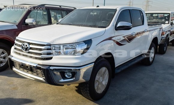 Buy Import Toyota Hilux White Car in Import - Dubai in Central Buy Import Toyota Hilux White Car in Import - Dubai in Central