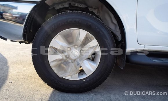 Buy Import Toyota Hilux White Car in Import - Dubai in Central Buy Import Toyota Hilux White Car in Import - Dubai in Central