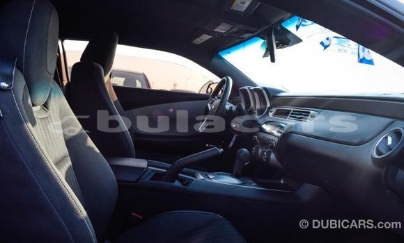 Acheter Import Voiture Chevrolet Camaro Gris à Import - Dubai, Central Acheter Import Voiture Chevrolet Camaro Gris à Import - Dubai, Central