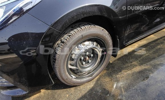 Acheter Import Voiture Toyota Corolla Noir à Import - Dubai, Central Acheter Import Voiture Toyota Corolla Noir à Import - Dubai, Central