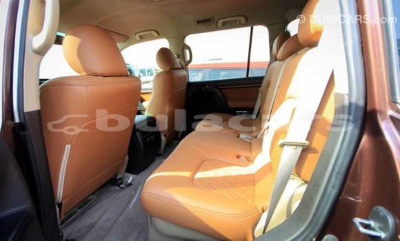 Buy Import Toyota Land Cruiser Brown Car in Import - Dubai in Central Buy Import Toyota Land Cruiser Brown Car in Import - Dubai in Central