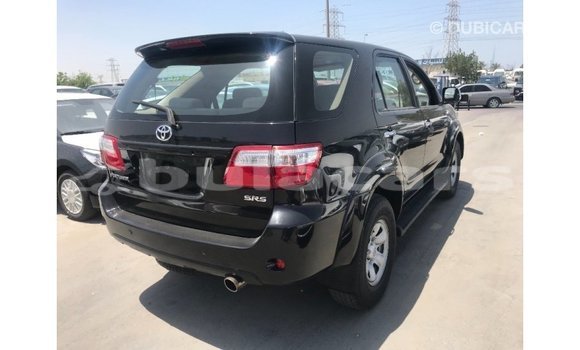 Buy Import Toyota Fortuner Black Car in Import - Dubai in Central Buy Import Toyota Fortuner Black Car in Import - Dubai in Central