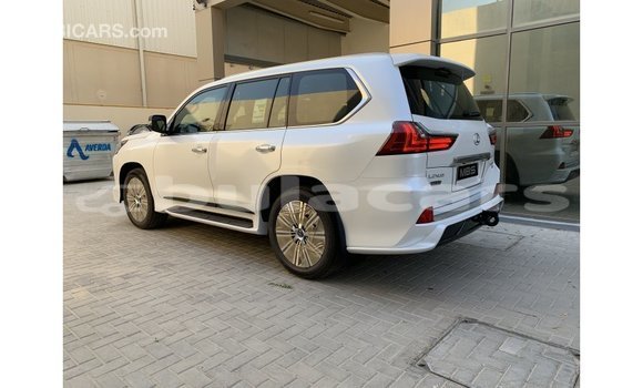 Buy Import Lexus LX White Car in Import - Dubai in Central Buy Import Lexus LX White Car in Import - Dubai in Central
