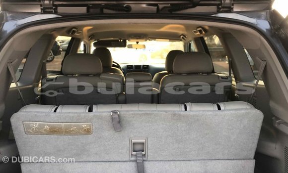 Buy Import Toyota Highlander Grey Car in Import - Dubai in Central Buy Import Toyota Highlander Grey Car in Import - Dubai in Central