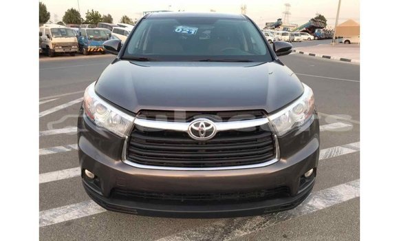 Buy Import Toyota Highlander Grey Car in Import - Dubai in Central Buy Import Toyota Highlander Grey Car in Import - Dubai in Central