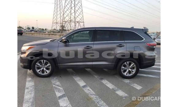 Buy Import Toyota Highlander Grey Car in Import - Dubai in Central Buy Import Toyota Highlander Grey Car in Import - Dubai in Central