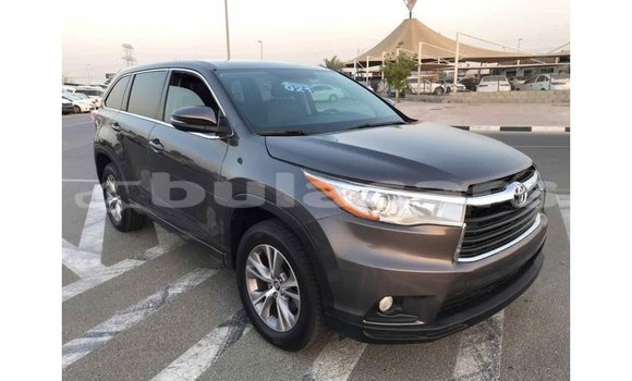 Buy Import Toyota Highlander Grey Car in Import - Dubai in Central Buy Import Toyota Highlander Grey Car in Import - Dubai in Central