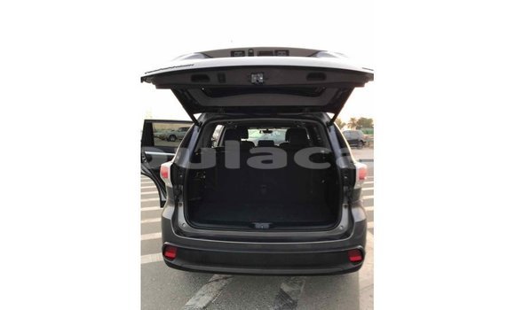 Buy Import Toyota Highlander Grey Car in Import - Dubai in Central Buy Import Toyota Highlander Grey Car in Import - Dubai in Central
