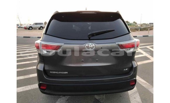 Buy Import Toyota Highlander Grey Car in Import - Dubai in Central Buy Import Toyota Highlander Grey Car in Import - Dubai in Central