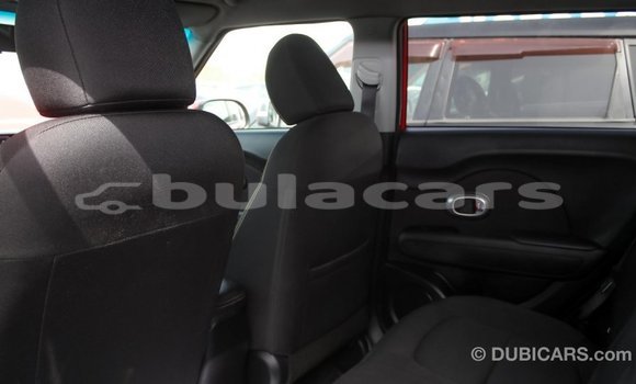 Acheter Import Voiture Kia Soul Rouge à Import - Dubai, Central Acheter Import Voiture Kia Soul Rouge à Import - Dubai, Central
