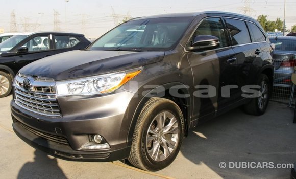 Buy Import Toyota Highlander Grey Car in Import - Dubai in Central Buy Import Toyota Highlander Grey Car in Import - Dubai in Central