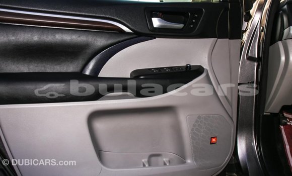 Buy Import Toyota Highlander Grey Car in Import - Dubai in Central Buy Import Toyota Highlander Grey Car in Import - Dubai in Central