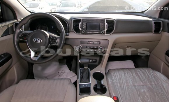 Acheter Import Voiture Kia Sportage Gris à Import - Dubai, Central Acheter Import Voiture Kia Sportage Gris à Import - Dubai, Central