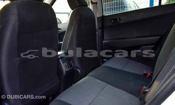 Acheter Import Voiture Hyundai Creta Blanc à Import - Dubai, Central Acheter Import Voiture Hyundai Creta Blanc à Import - Dubai, Central